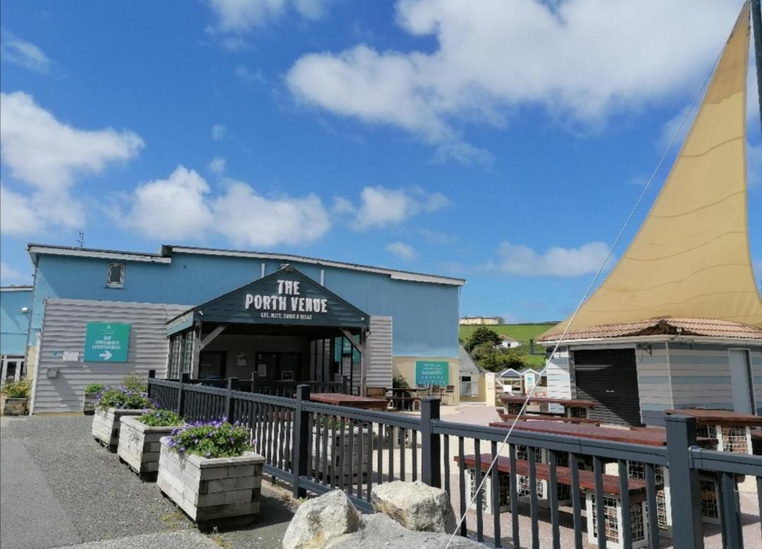 Hakuna Matata Holiday Home New Quay Extérieur photo